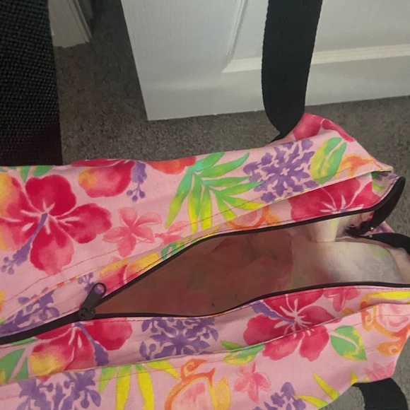 Medium Hawaiian Print zippered Tote Bag - Picture 2 of 4